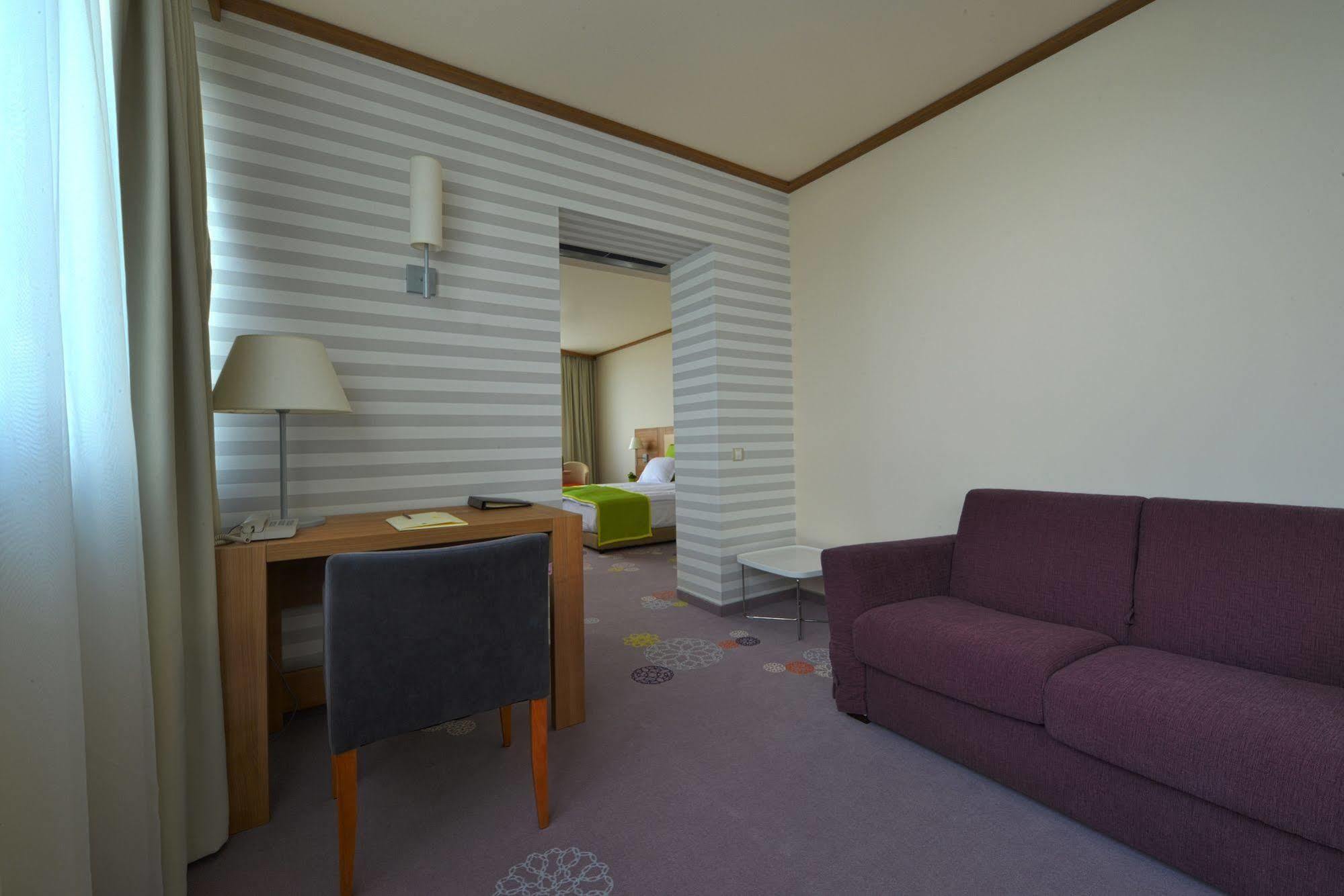 Suite Hotel Σόφια Εξωτερικό φωτογραφία